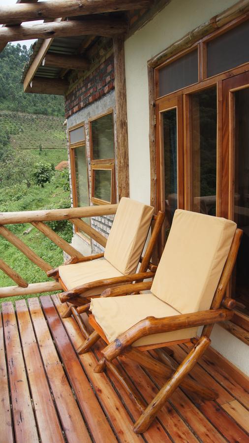 Buhoma Community Haven Lodge Bugambira Esterno foto